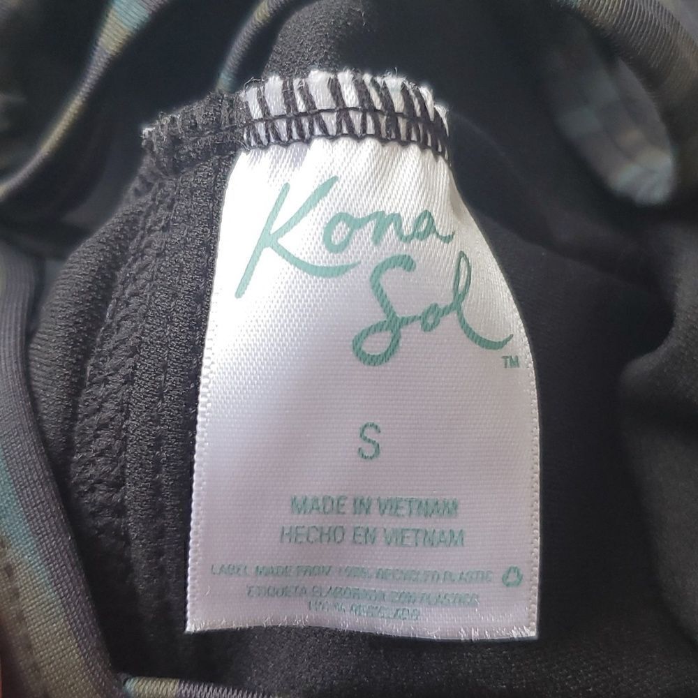 Kona Sol womans swimsuit,  size small - Picture 4 of 4